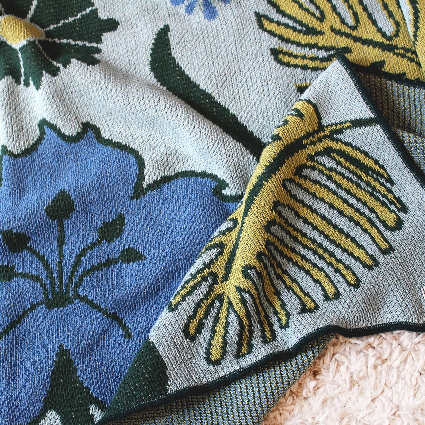Tropical Art Deco Knit Blanket