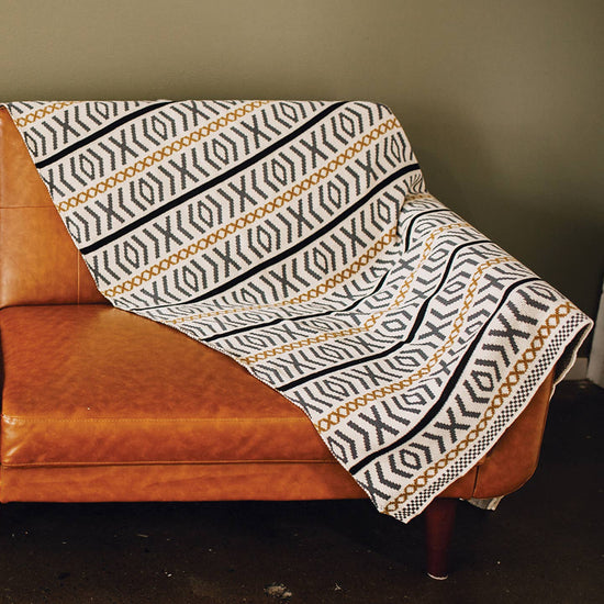 Otok Throw Blanket - Neutral, Minimalist Design