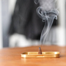 Load image into Gallery viewer, Incense Cones - Tobacco + Black Pepper
