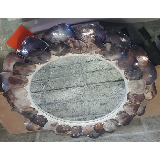 35" Round Placuna Shell Mirror