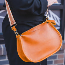 Load image into Gallery viewer, Willa Leather Crossbody Saddlebag
