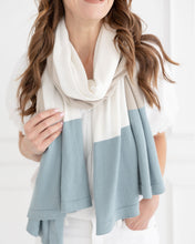 Load image into Gallery viewer, The Dreamsoft Travel Scarf - Aspen Gray Colorblock
