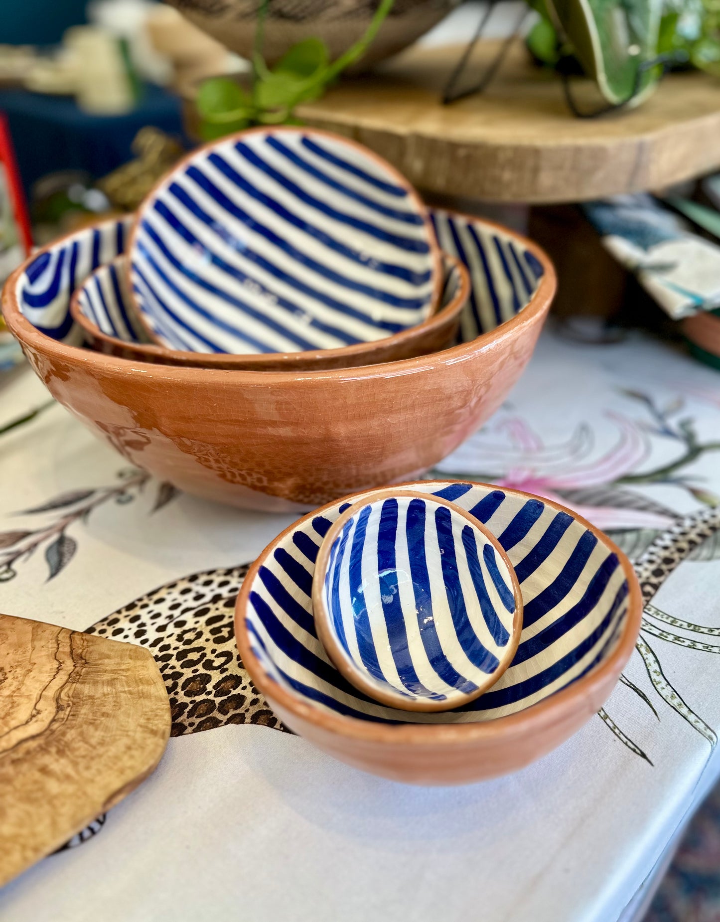 Set of 5 Hand-Painted Bowls – Thick Dark Blue Stripe
