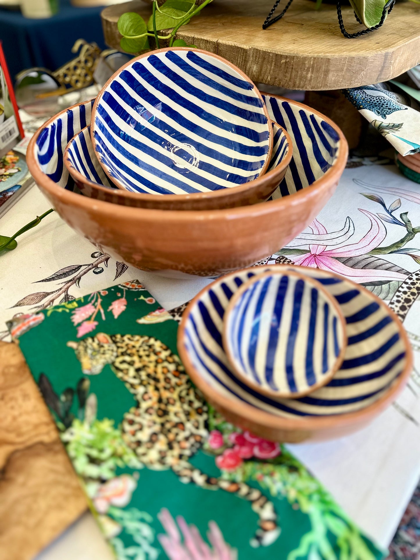 Set of 5 Hand-Painted Bowls – Thick Dark Blue Stripe