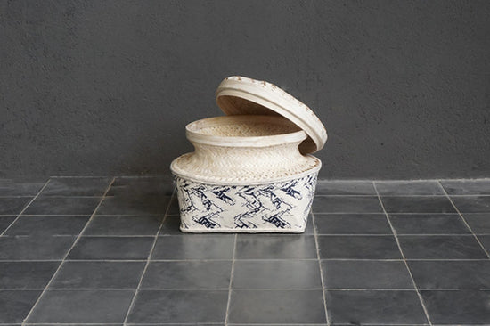Candi Basket with Fabric Lining and Lid