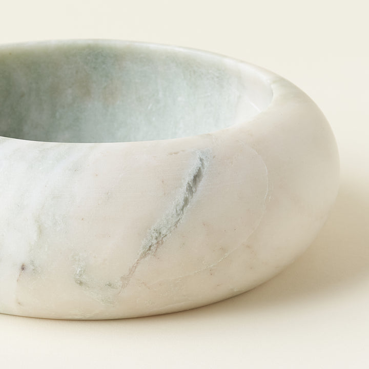Lady Onyx Low Bowl