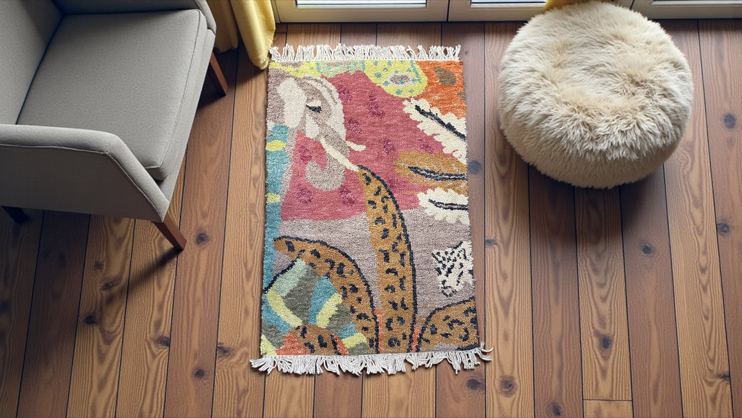 Jungle Motif Rug 2' x 3'
