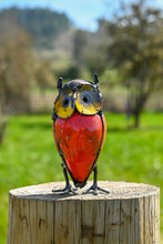Load image into Gallery viewer, Small Recycled Colorful Metal Owl
