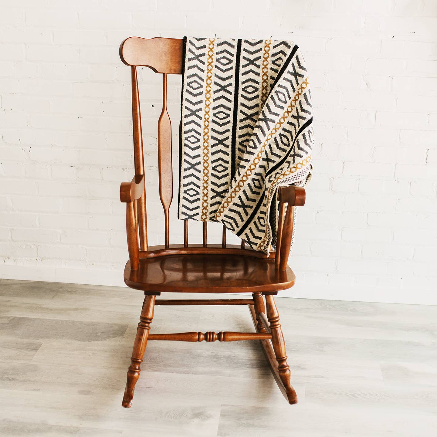 Otok Throw Blanket - Neutral, Minimalist Design