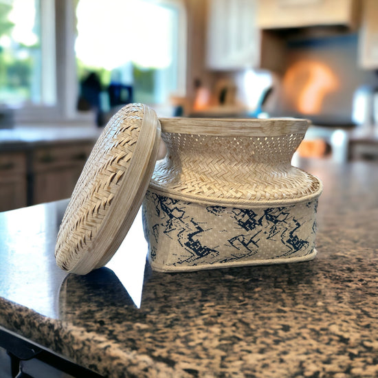 Candi Basket with Fabric Lining and Lid
