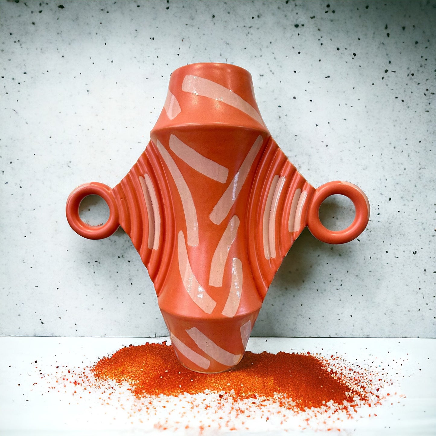 Dune Vase in Coral in Pink