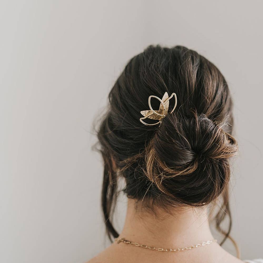 Kairavini Lotus Hair Pin - Gold