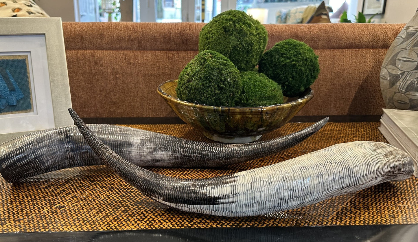 Chiseled Cow Horn