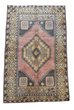 Load image into Gallery viewer, Vintage Oushak Style Turkish Rug
