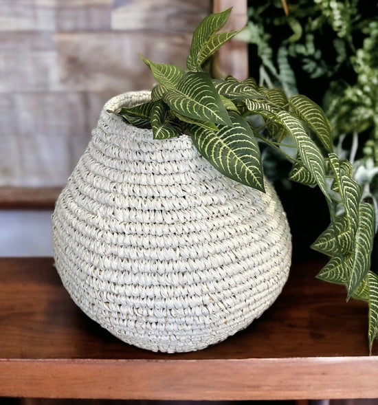Hand Woven White Raffia Vase/Basket