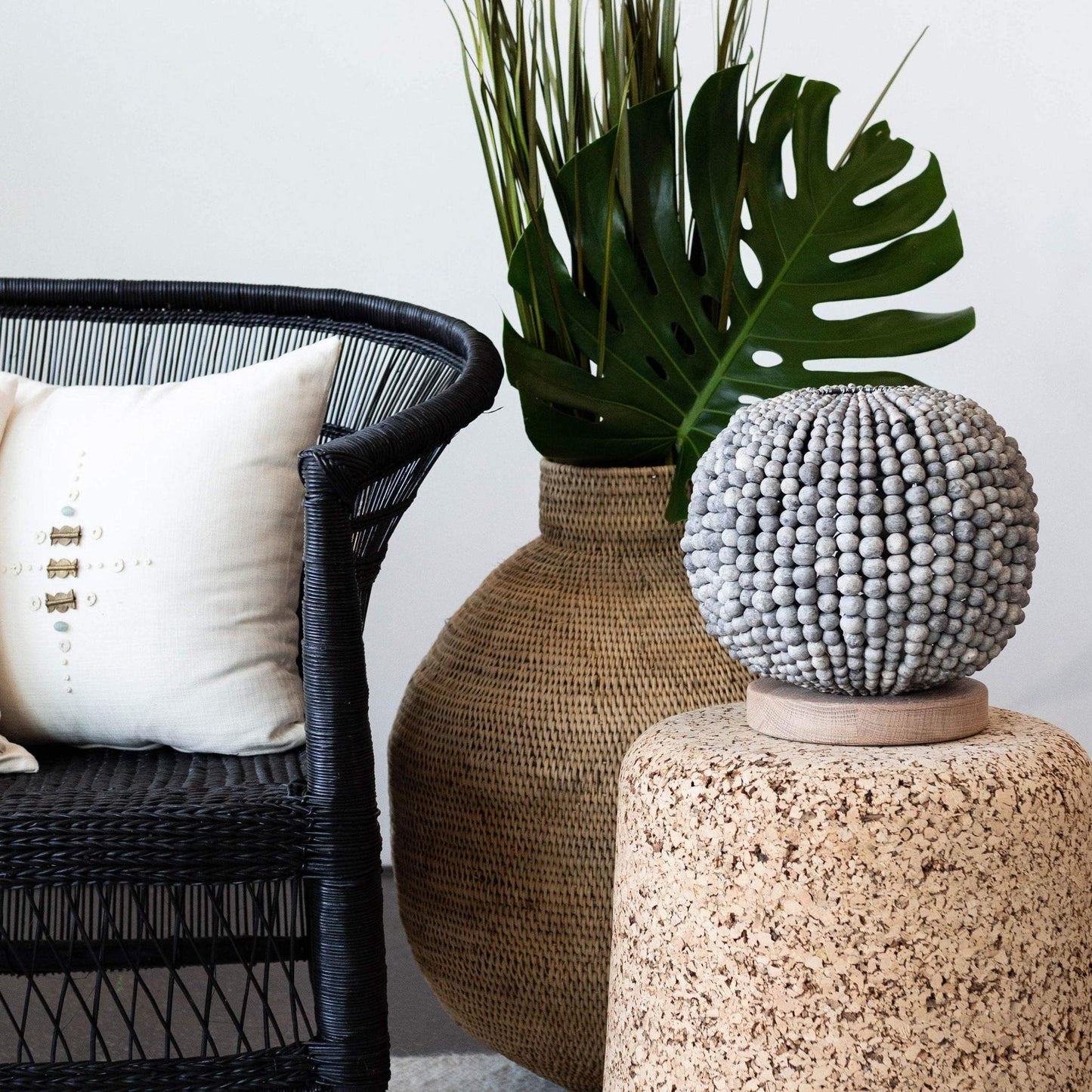 Sphere Table Lamp