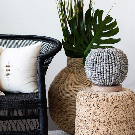 Sphere Table Lamp