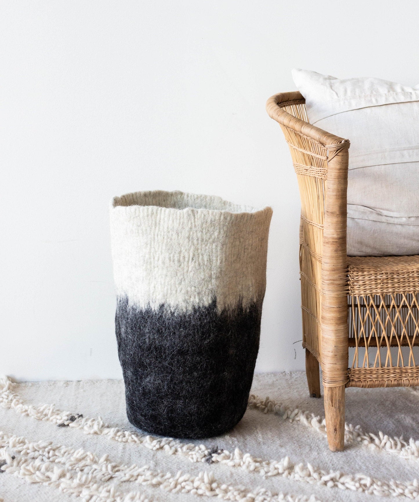 Eclipse Black Bottom Floor Vase