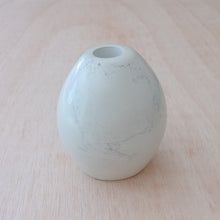 Load image into Gallery viewer, Natural Egg Vase
