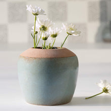 Load image into Gallery viewer, Ceramic Vase 5&quot; in Aqua
