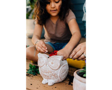 Load image into Gallery viewer, Owl Planter
