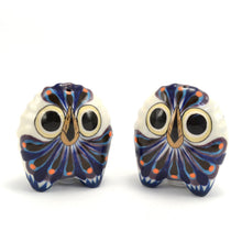 Load image into Gallery viewer, Owl Salt &amp; Pepper Shakers - Set
