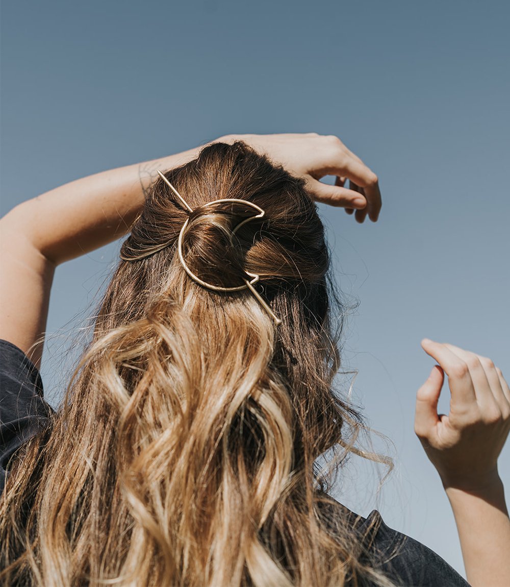 Indukala Crescent Hair Loop and Pin