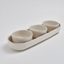 Load image into Gallery viewer, White Pea Tray Set 4 Pieces

