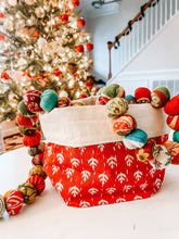 Load image into Gallery viewer, WS Kantha Basket
